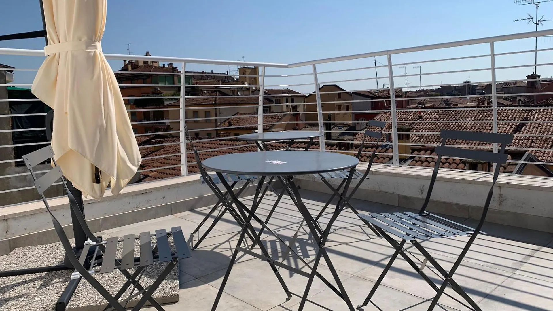 L'Attico Dell'Edera Apartment Bologna